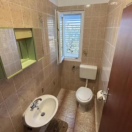Amazing In With Wifi Apartment