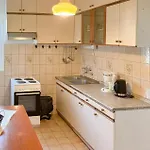 4 Bedroom Lovely In Appartement Banjol