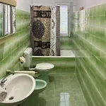 4 Bedroom Lovely In Appartement *