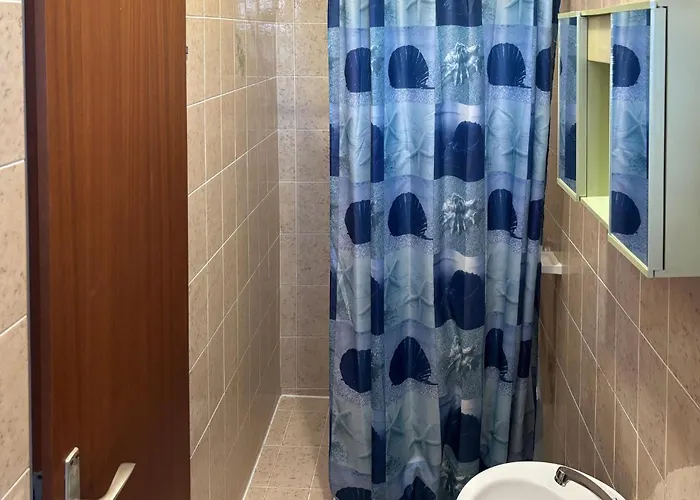 Lägenhet Amazing In With Wifi Banjol